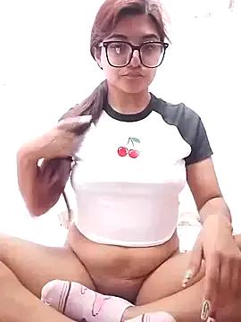 alisaram on StripChat