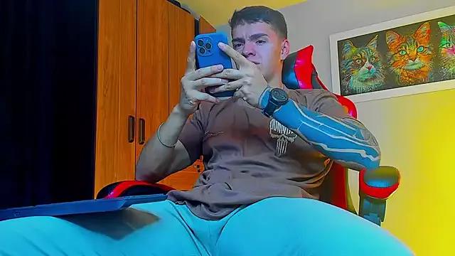 Freechat ALPHA_DOMINUS_ on StripChat