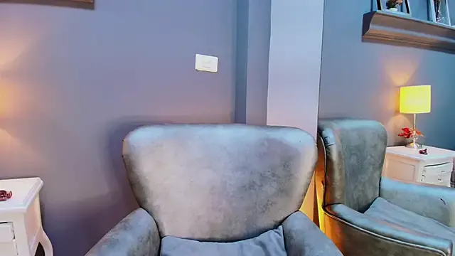 AmbarOishi__ — seduce us with your dance