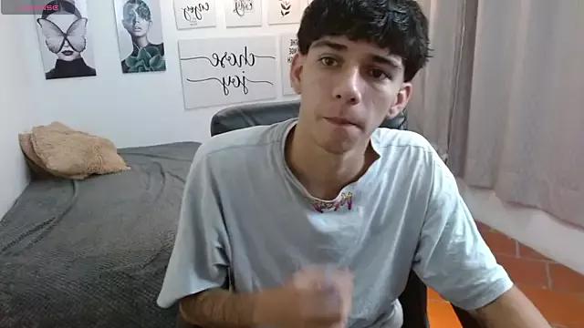 AmethystShadow17 from StripChat