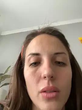 AmiLavs from StripChat