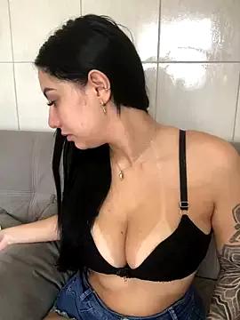 Andreininha from StripChat