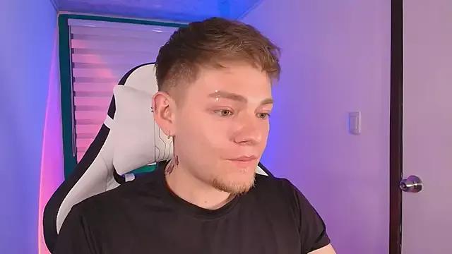 Freechat Angel_Montiell on StripChat