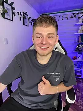 Freechat Angel_Montiell on StripChat