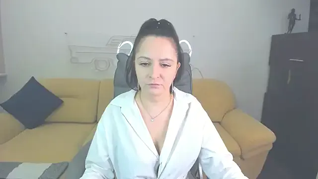 AngellLika — take off top