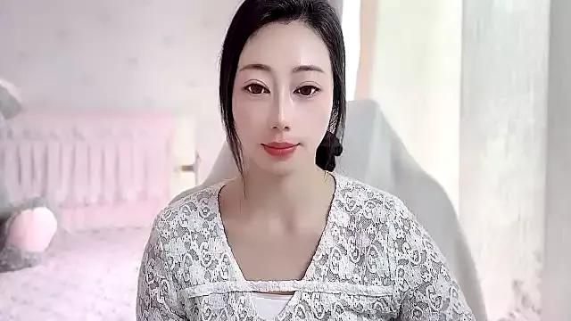 anjila888 from StripChat