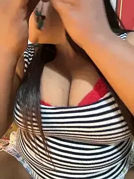 Anshi_qeen on StripChat