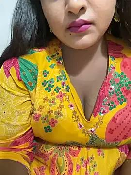 Anshi_qeen on StripChat