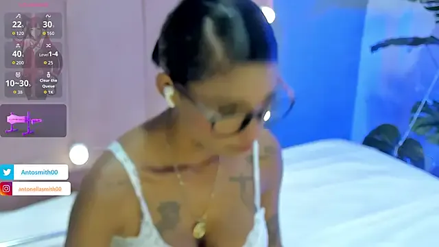 Freechat Antonellasmith00 on StripChat