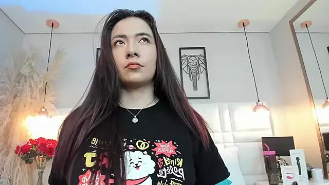 Checkout naked model Ari_lynn_ Ari_lynn_ from StripChat