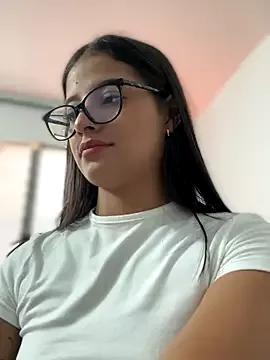 Freechat Arilw on StripChat