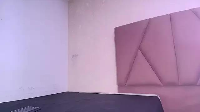 Freechat arl_chloee on StripChat