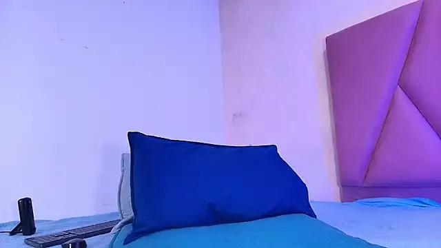 Freechat arl_chloee on StripChat