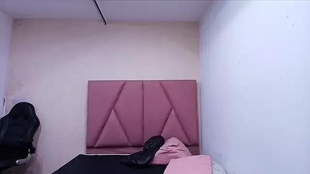 Freechat arl_chloee on StripChat