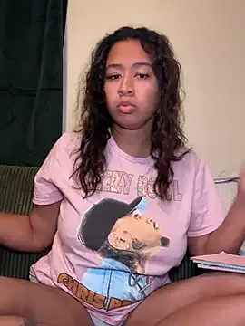 AshleyLoveee on StripChat