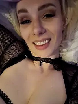 Freechat AureliaDoux on StripChat