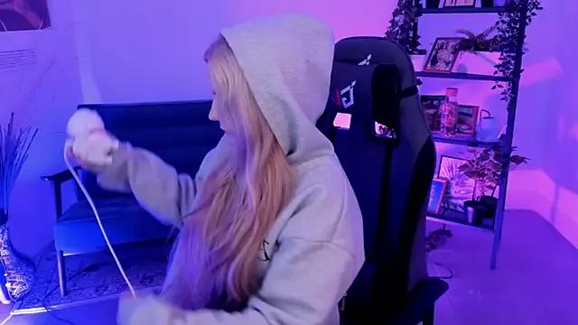 AuroraWrenfield on StripChat