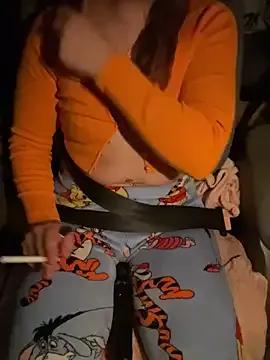 Autumn_Nighht on StripChat