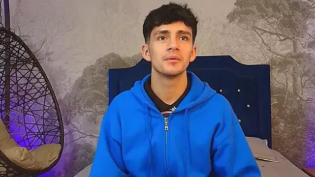 Freechat Axel_Draven on StripChat