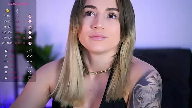 Freechat BabbyAisha on StripChat