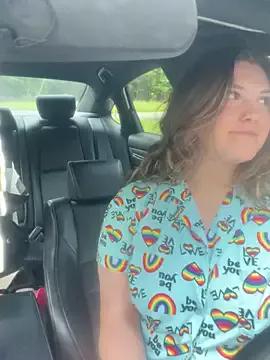 babyizzie on StripChat