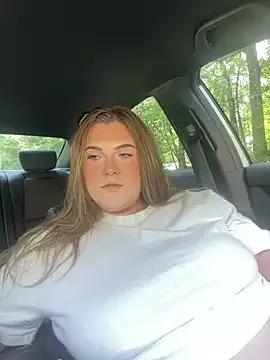 babyizzie on StripChat