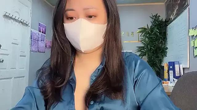 Bamboo_Swetie on StripChat 