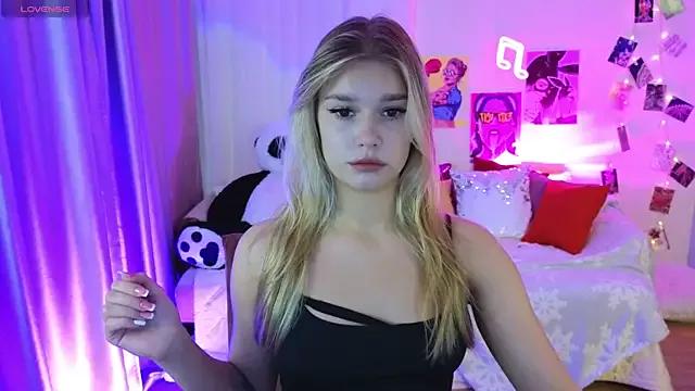 BattyMelody on StripChat 