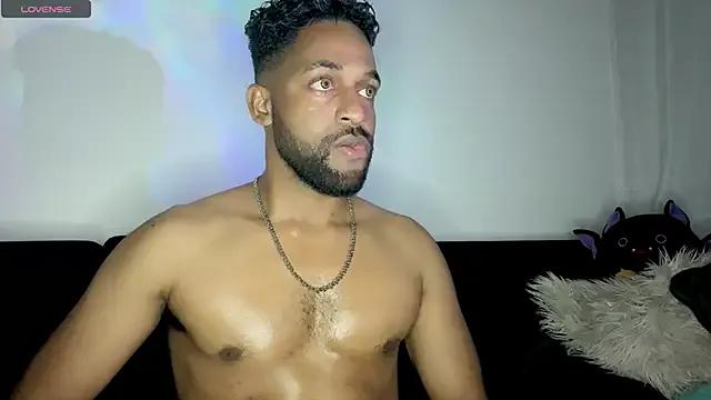bbcblackhot34 on StripChat 