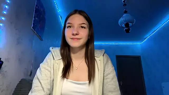 Cute Beauty_miIa wants you to fuck her body now Beauty_miIa from StripChat