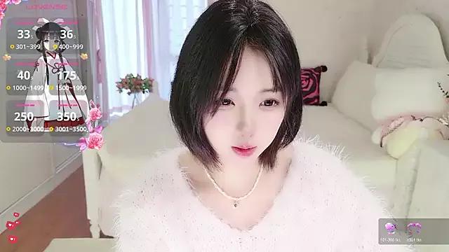 Discover Bella-ox, she wants to masturbate for you Bella-ox from StripChat