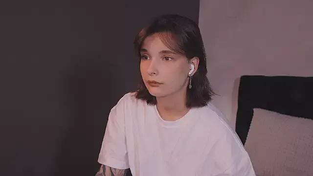 Group Bella_Alita on StripChat