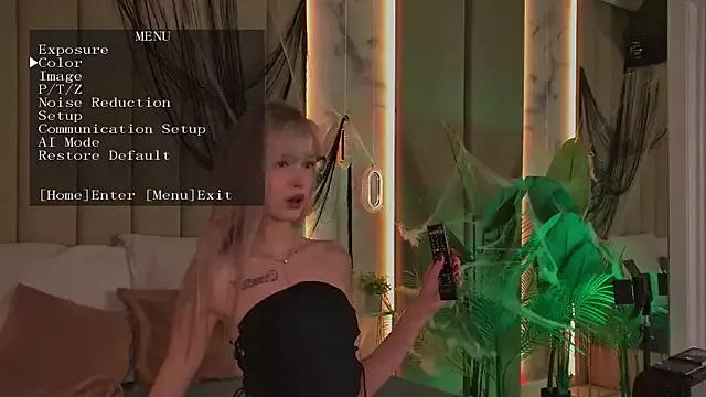 BellaSecrett from StripChat