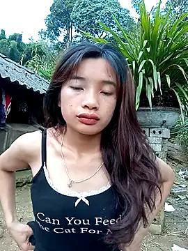 beobeo_2xx on StripChat 