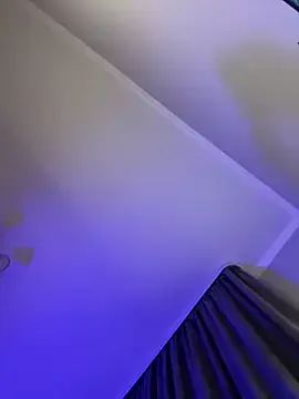 bigJuicyPussy — Finger pussy fucking + big squirt