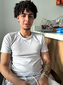 bigryann23 on StripChat