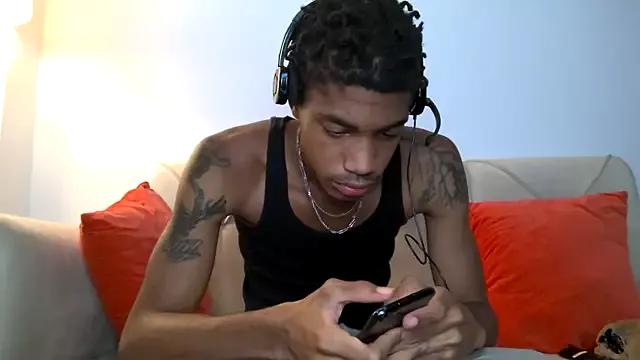 BlackBullTitus on StripChat