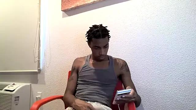 BlackBullTitus on StripChat