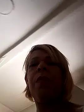 Freechat blondebitchlitle on StripChat