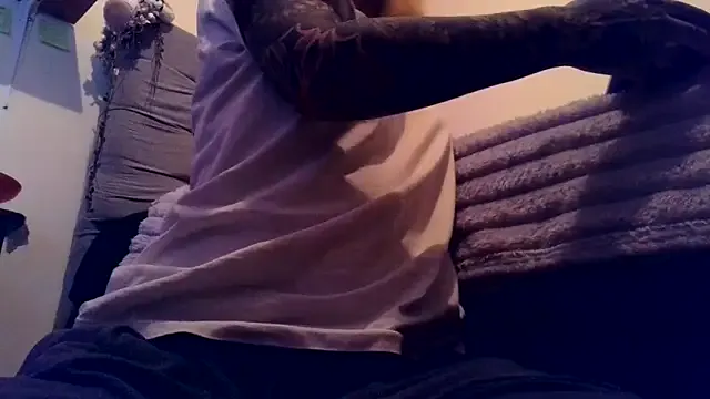 StripChat BlueStoneX is Freechat BlueStoneX — changing my outfit