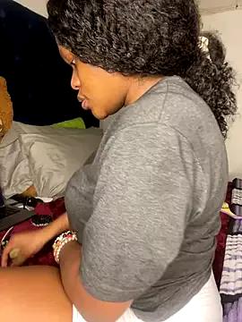 Admire gorgeous camslut Boneca25 Boneca25 from StripChat