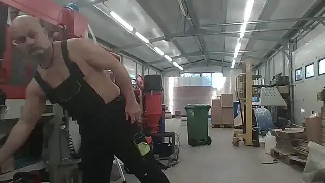 Boomerhun on StripChat 