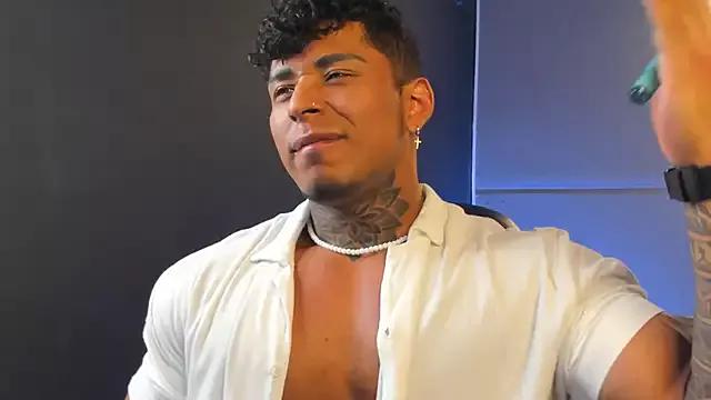 Hot bradley_smith from StripChat bradley_smith from StripChat