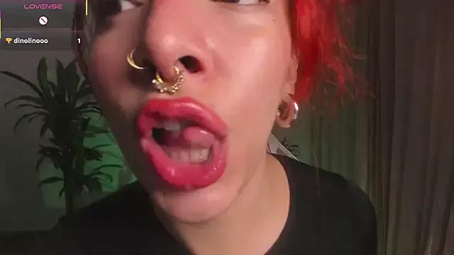 bri_von_dhara__ on StripChat