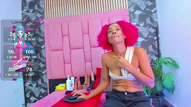 StripChat Brithanyslim is Freechat Brithanyslim — ice cube in my pusi