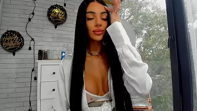 Freechat Britney_Charm_ on StripChat