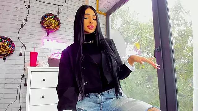 Freechat Britney_Charm_ on StripChat