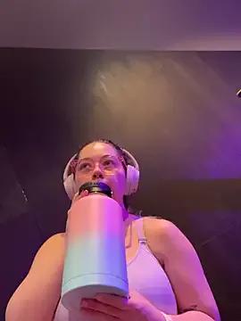 brooklynivy on StripChat