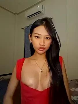 Bunny72772 on StripChat
