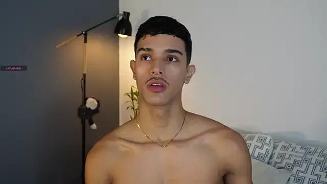 Freechat Busterspinter on StripChat